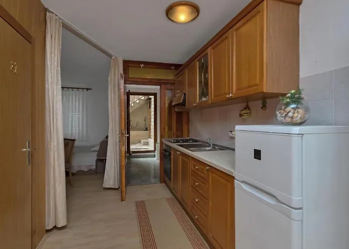 Sun And Sea 3-2 Apartman Makarska